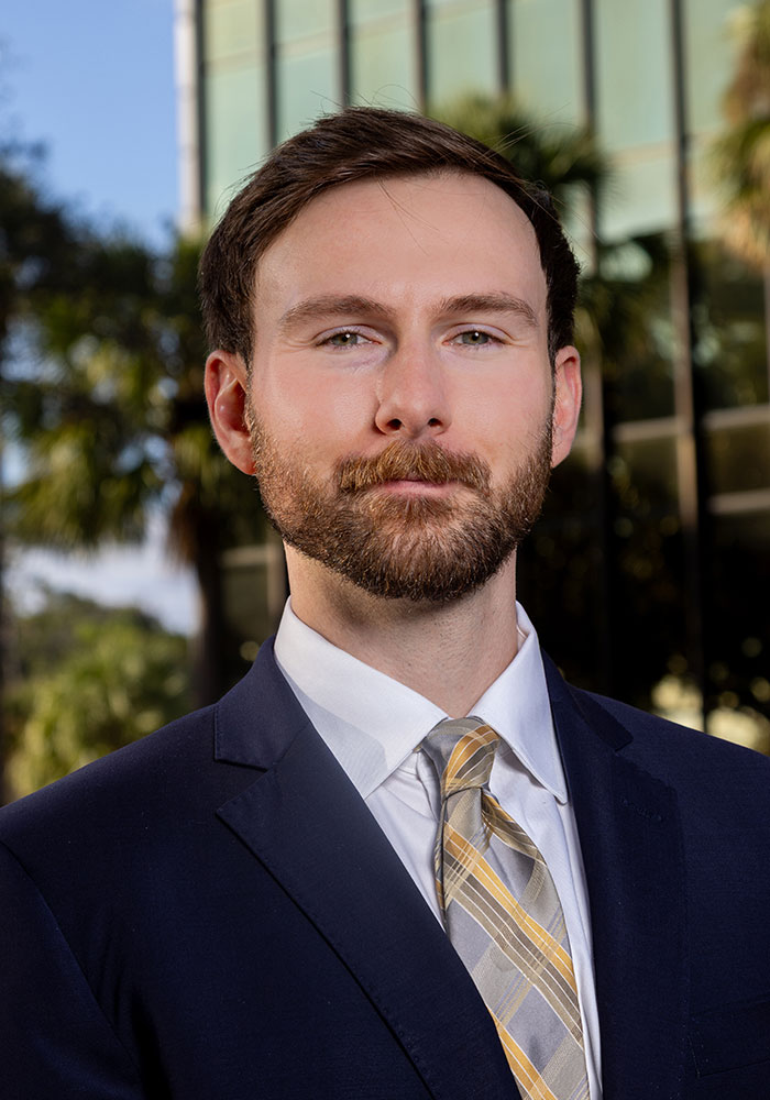 Aaron R. Blau – Family Law, Probate, Estate Planning & Real Property Services